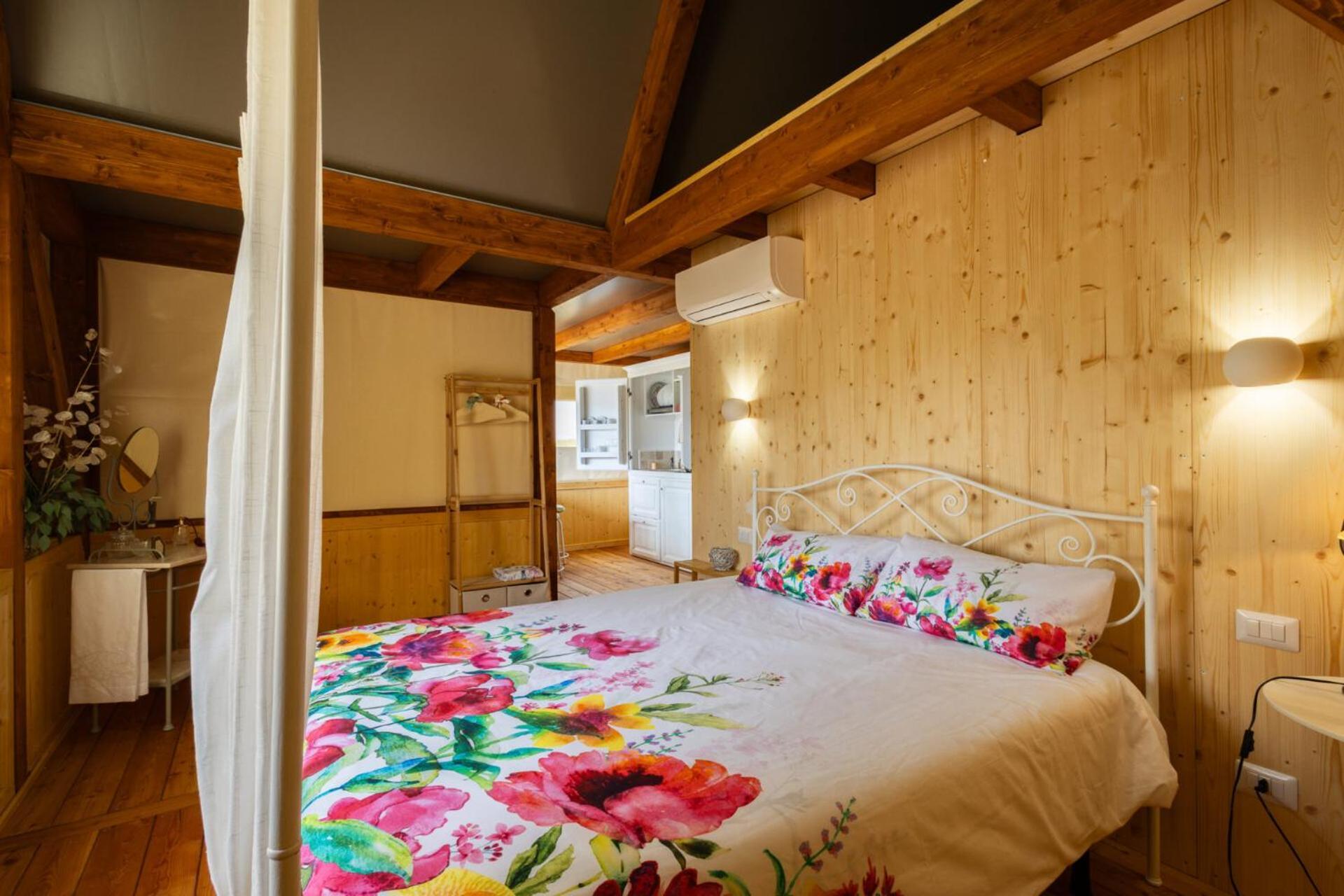 I Sicomori - Seme Di Carota - Glamping E Appartamenti Con Piscina A サトゥルニア エクステリア 写真