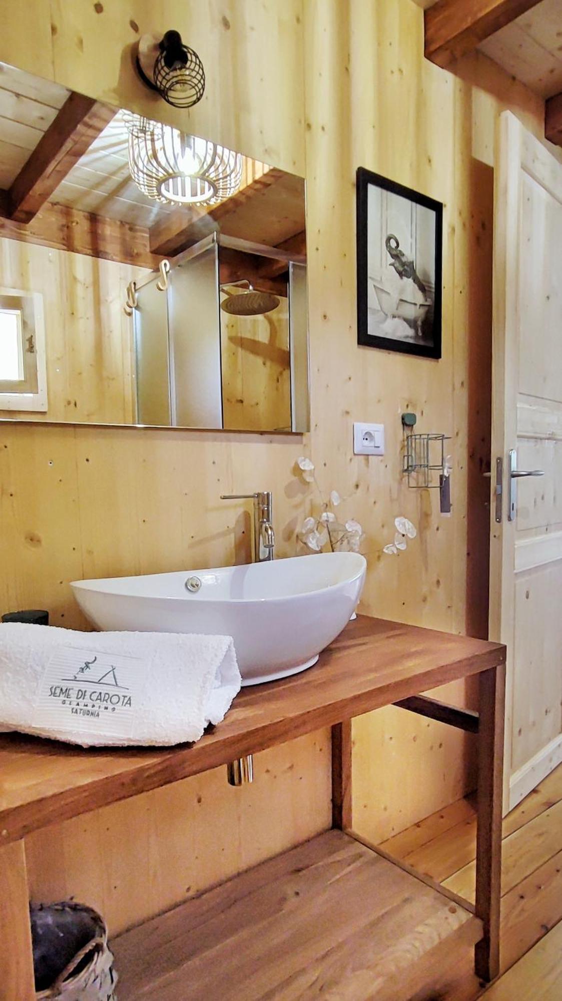 I Sicomori - Seme Di Carota - Glamping E Appartamenti Con Piscina A サトゥルニア エクステリア 写真
